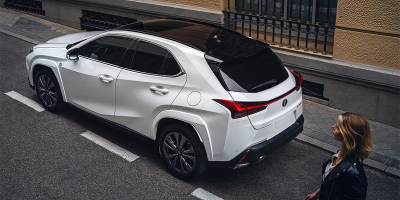 2025 Lexus UX Hybrid