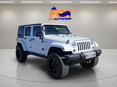 2013 Jeep Wrangler Unlimited Sahara Hardtop Lifted 4x4