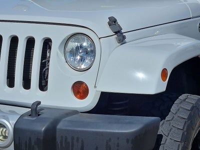 2013 Jeep Wrangler Unlimited Sahara Hardtop Lifted 4x4