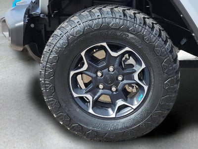 2023 Jeep Wrangler Rubicon 4xe w/Power Top