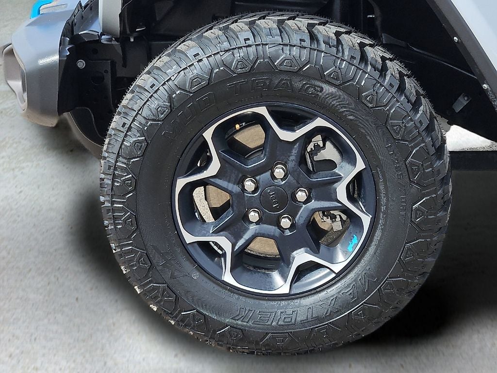 2023 Jeep Wrangler Rubicon 4xe w/Power Top