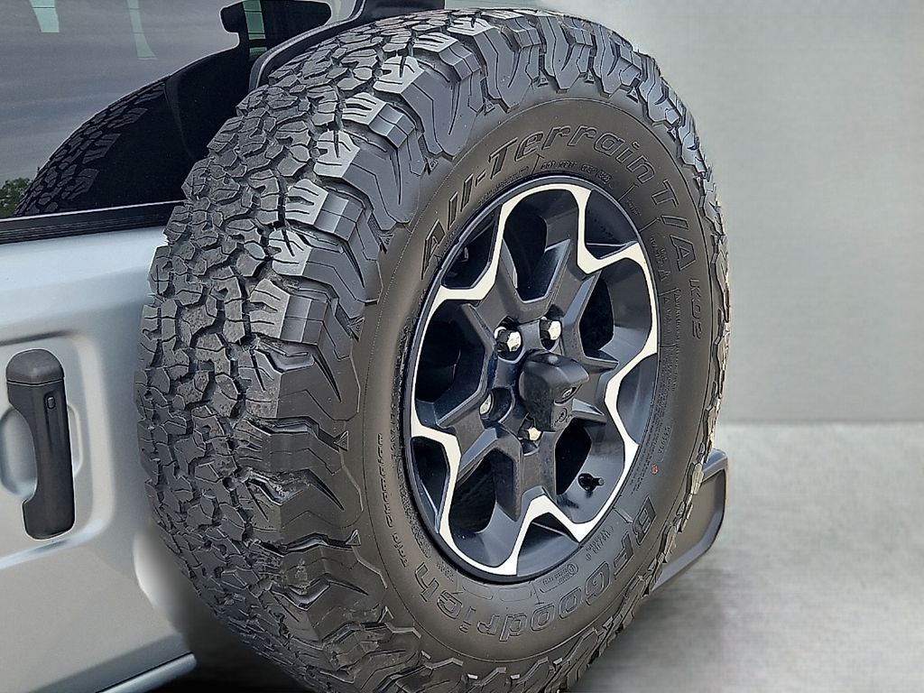 2023 Jeep Wrangler Rubicon 4xe w/Power Top
