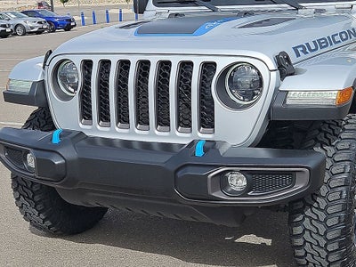 2023 Jeep Wrangler Rubicon 4xe w/Power Top