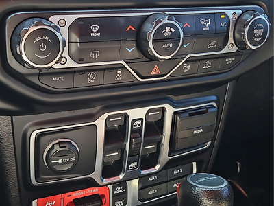 2021 Jeep Gladiator Customized Rubicon 4WD