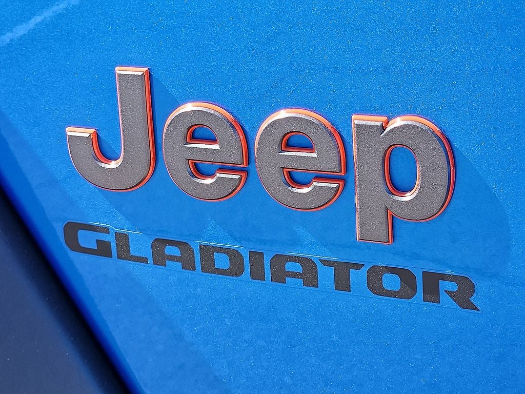 2022 Jeep Gladiator Mojave 4x4 w/ 4.5" Lift
