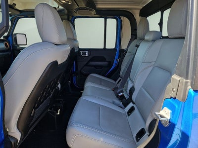 2022 Jeep Gladiator Mojave 4x4 w/ 4.5" Lift