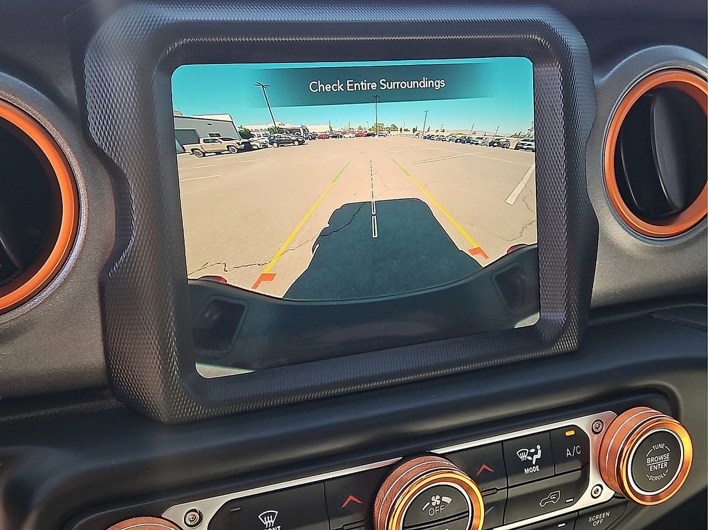 2022 Jeep Gladiator Mojave 4x4 w/ 4.5" Lift