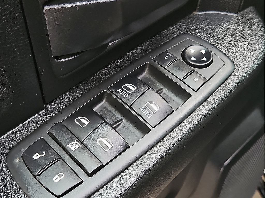 2019 RAM 1500 Classic Tradesman Crew Cab Ecodiesel