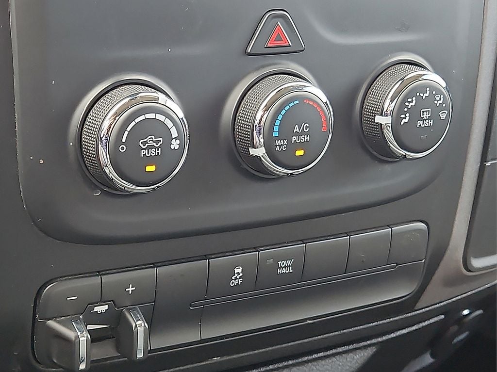 2019 RAM 1500 Classic Tradesman Crew Cab Ecodiesel