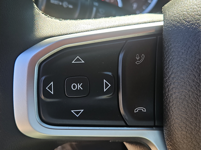 2025 RAM 1500 Big Horn/Lone Star Crew Cab 4WD