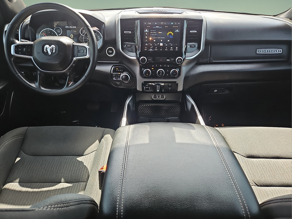 2024 RAM 1500 Big Horn Crew Cab 4WD 5.7L Hemi Hybrid