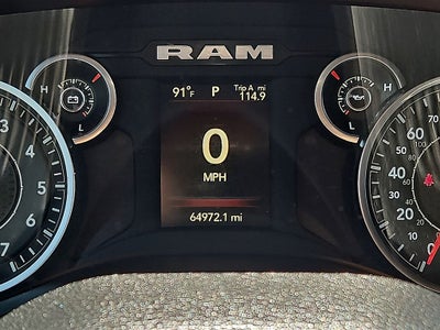 2024 RAM 1500 Big Horn Crew Cab 4WD 5.7L Hemi Hybrid
