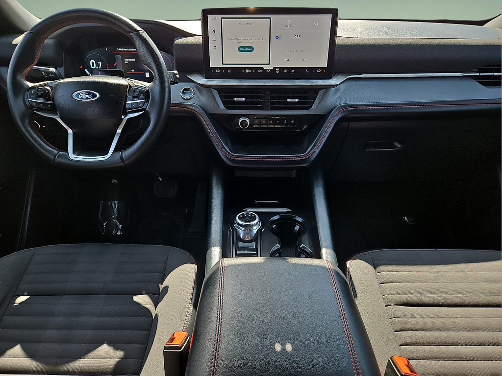 2025 Ford Explorer ST-Line 4WD