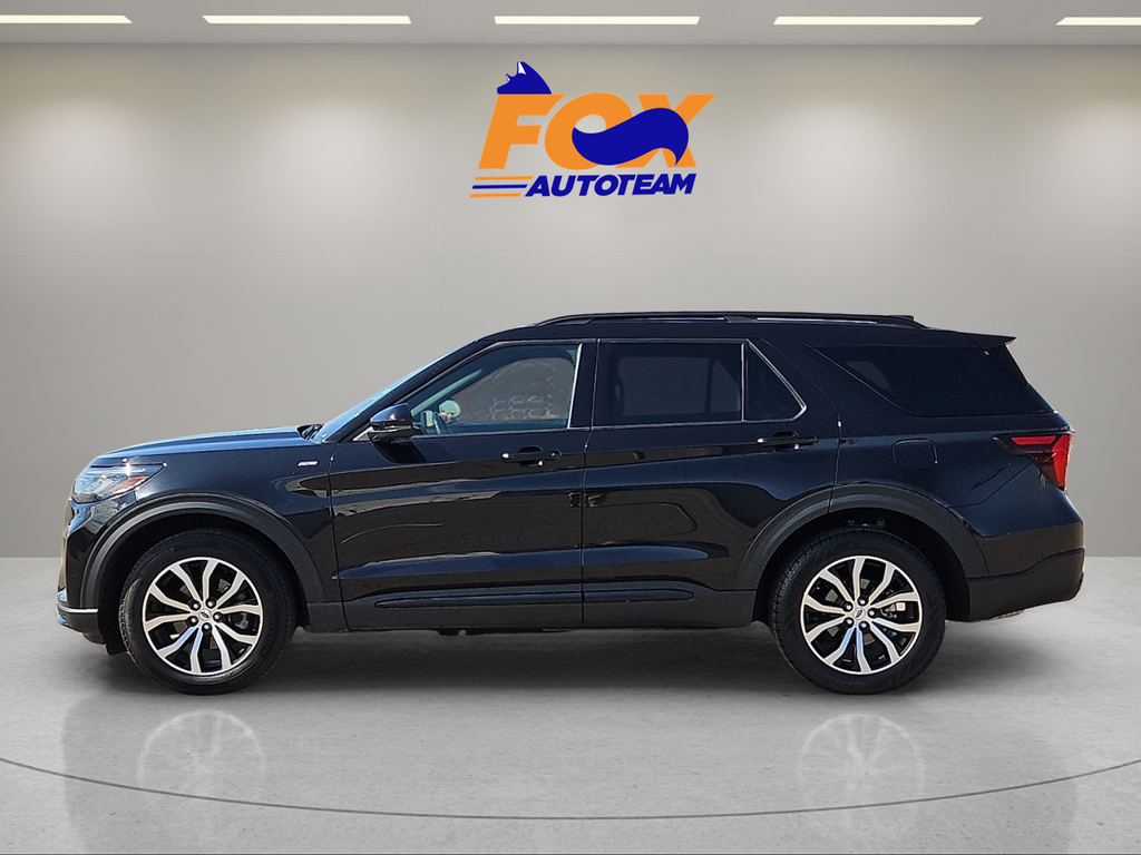 2025 Ford Explorer ST-Line 4WD