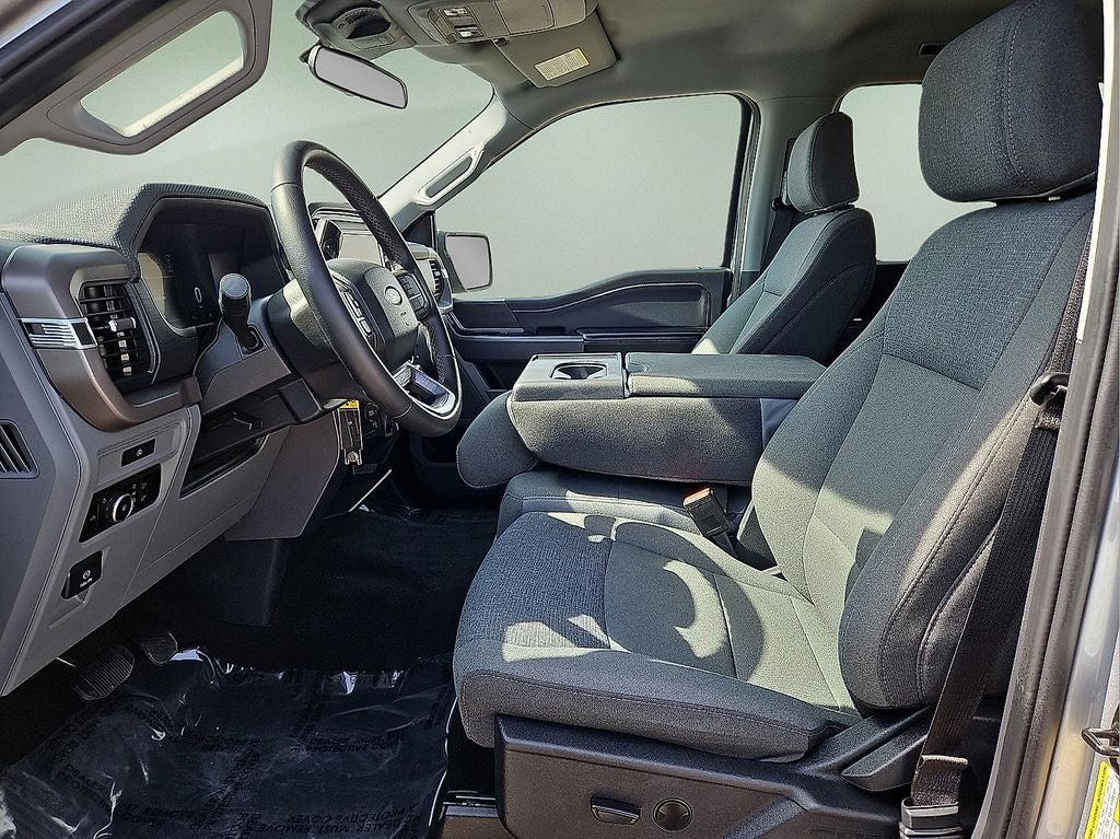 2025 Ford F-150 XLT SuperCrew 4WD