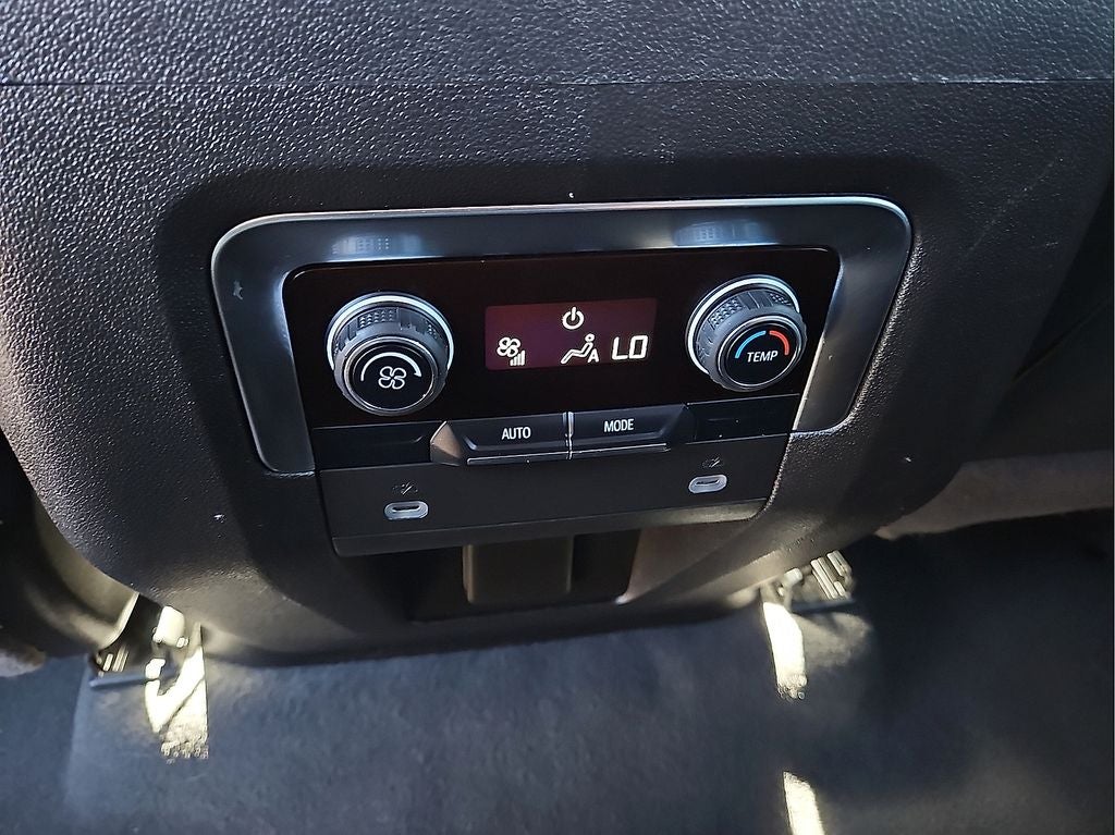 2024 Chevrolet Suburban 1500 LT