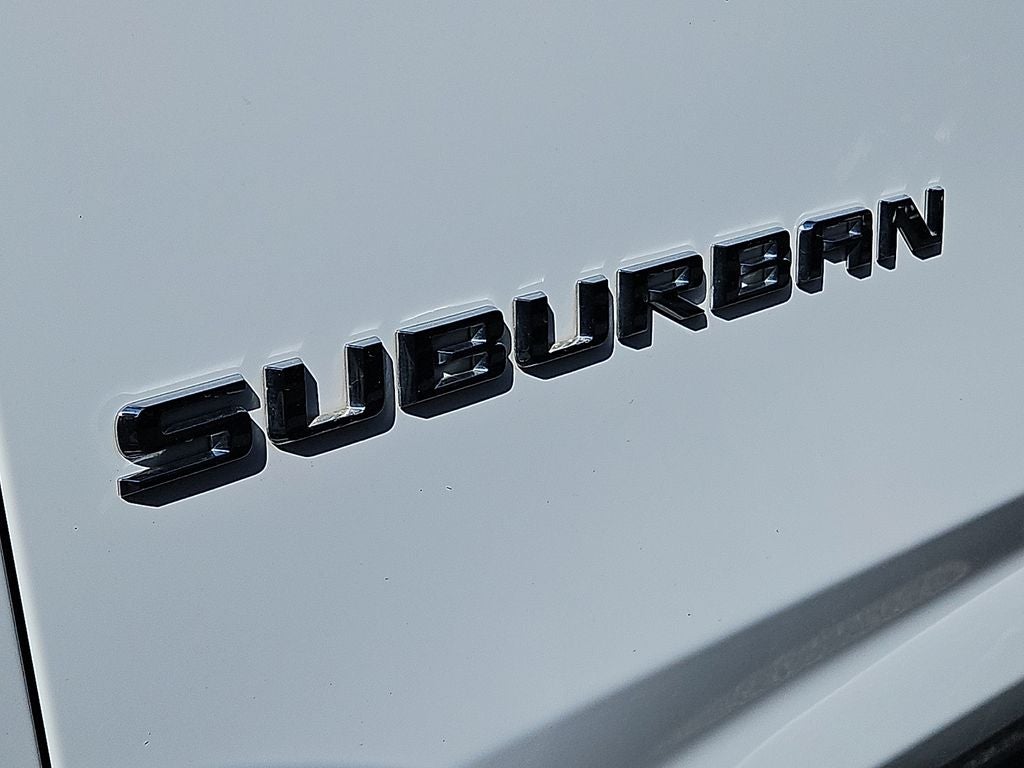 2024 Chevrolet Suburban 1500 LT