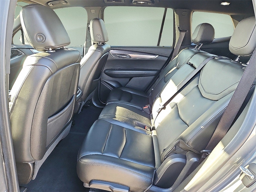 2021 Cadillac XT6 Luxury