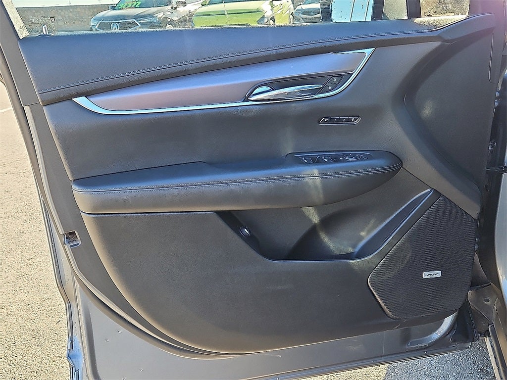 2021 Cadillac XT6 Luxury