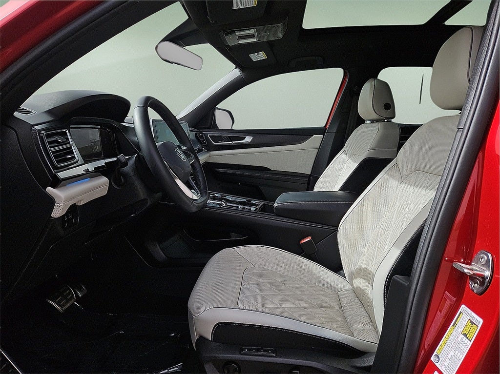 2024 Volkswagen Atlas Cross Sport 2.0T SEL Premium R-Line