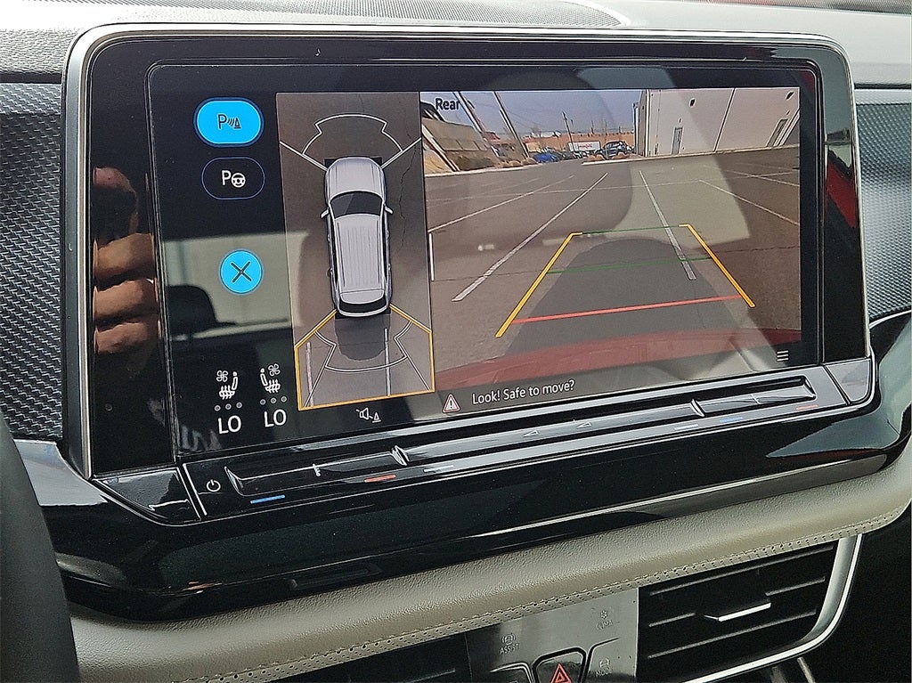 2024 Volkswagen Atlas Cross Sport 2.0T SEL Premium R-Line