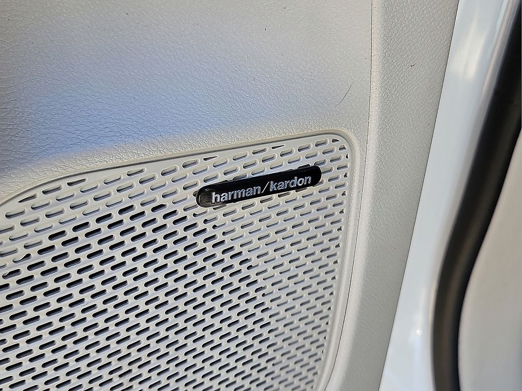 2022 Chrysler Pacifica Hybrid Limited