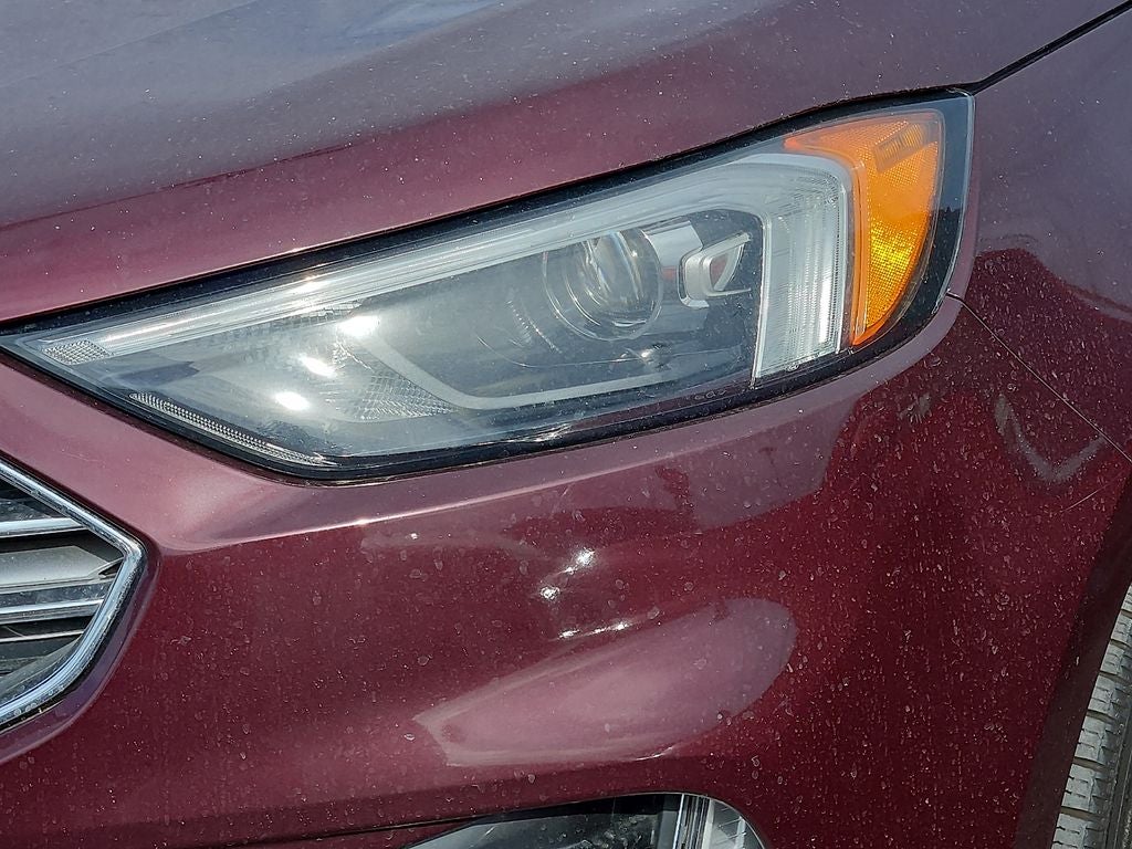 2022 Ford Edge SEL AWD w/ Panoramic Roof
