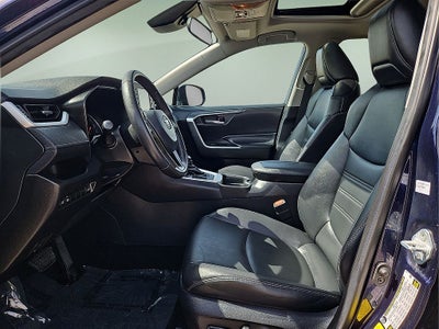 2021 Toyota RAV4 XLE Premium