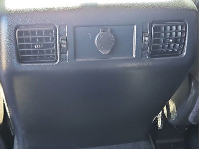 2017 Toyota Tundra SR5 5.7L V8 CrewMax w/66k miles!