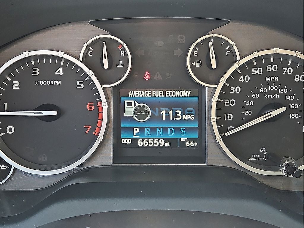 2017 Toyota Tundra SR5 5.7L V8 CrewMax w/66k miles!