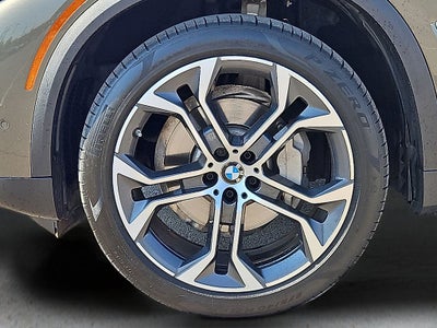 2022 BMW X5 xDrive40i AWD