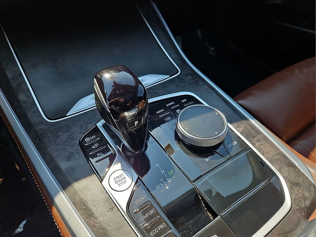 2022 BMW X5 xDrive40i AWD