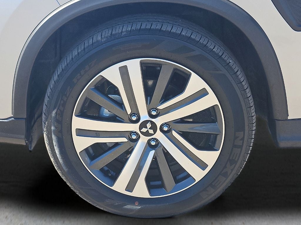 2025 Mitsubishi Outlander Sport 2.0 LE