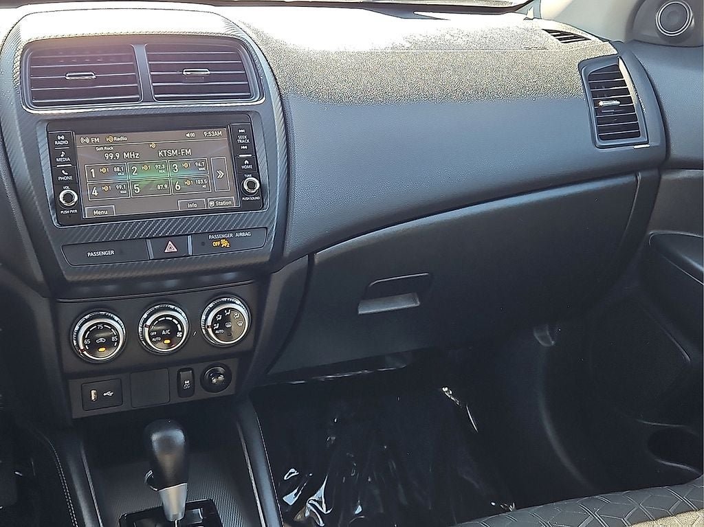 2025 Mitsubishi Outlander Sport 2.0 LE