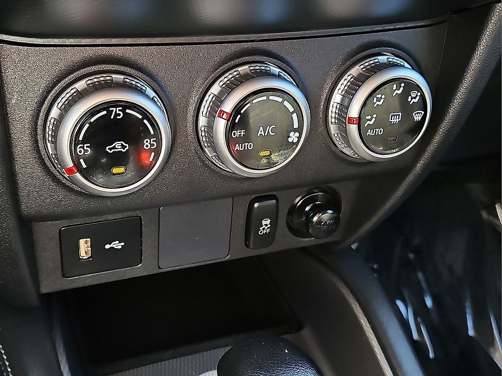 2025 Mitsubishi Outlander Sport 2.0 LE