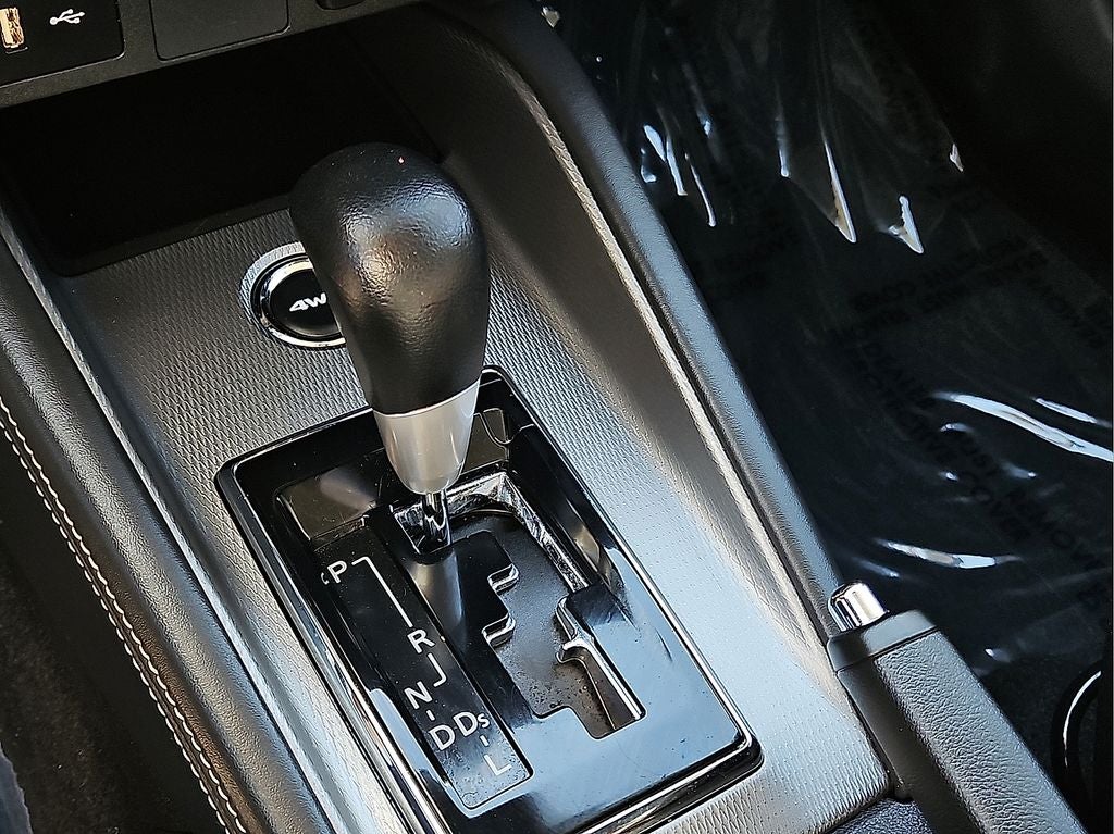 2025 Mitsubishi Outlander Sport 2.0 LE