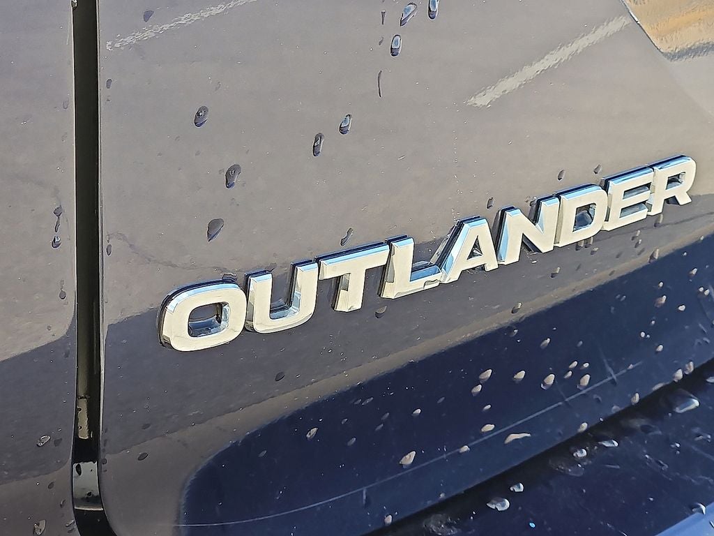 2025 Mitsubishi Outlander SE 4WD