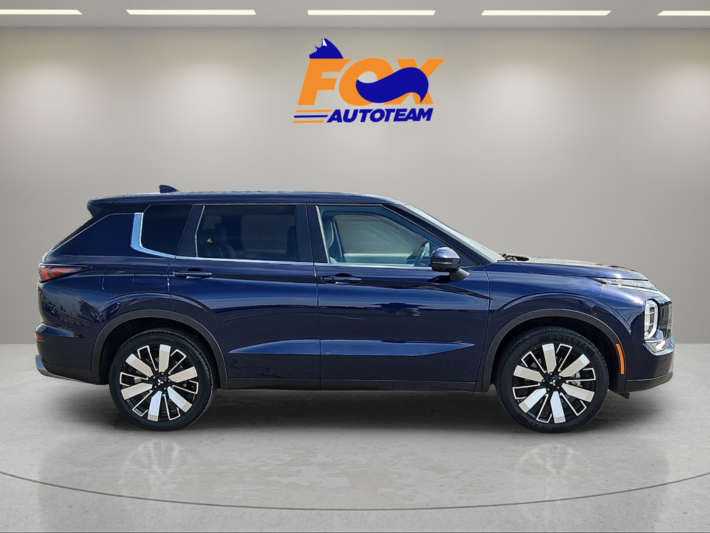 2025 Mitsubishi Outlander SE 4WD