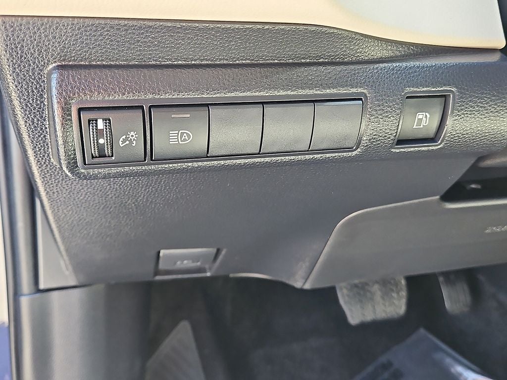 2024 Toyota Corolla Hybrid XLE