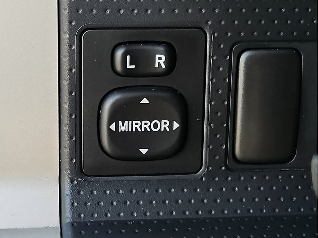 2007 Toyota FJ Cruiser Base