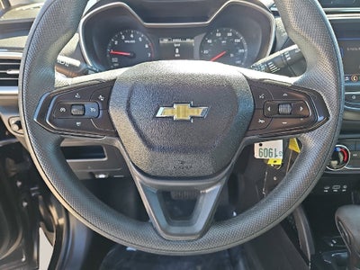 2023 Chevrolet TrailBlazer LS