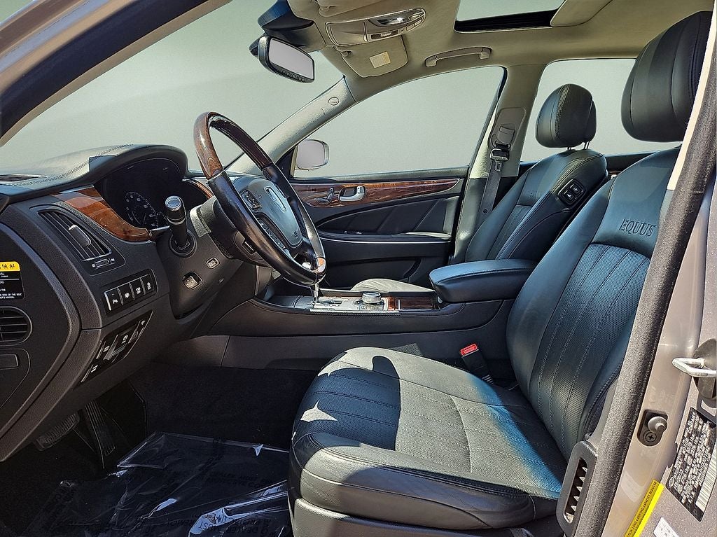 2013 Hyundai Equus Signature