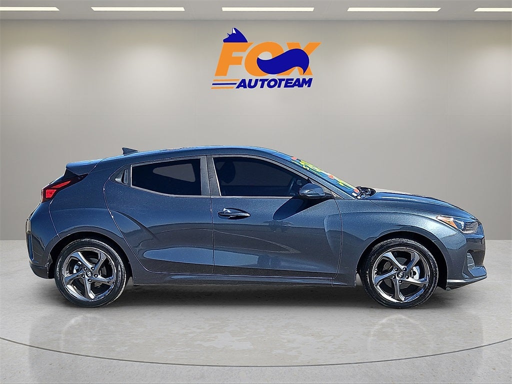 2019 Hyundai Veloster 2.0