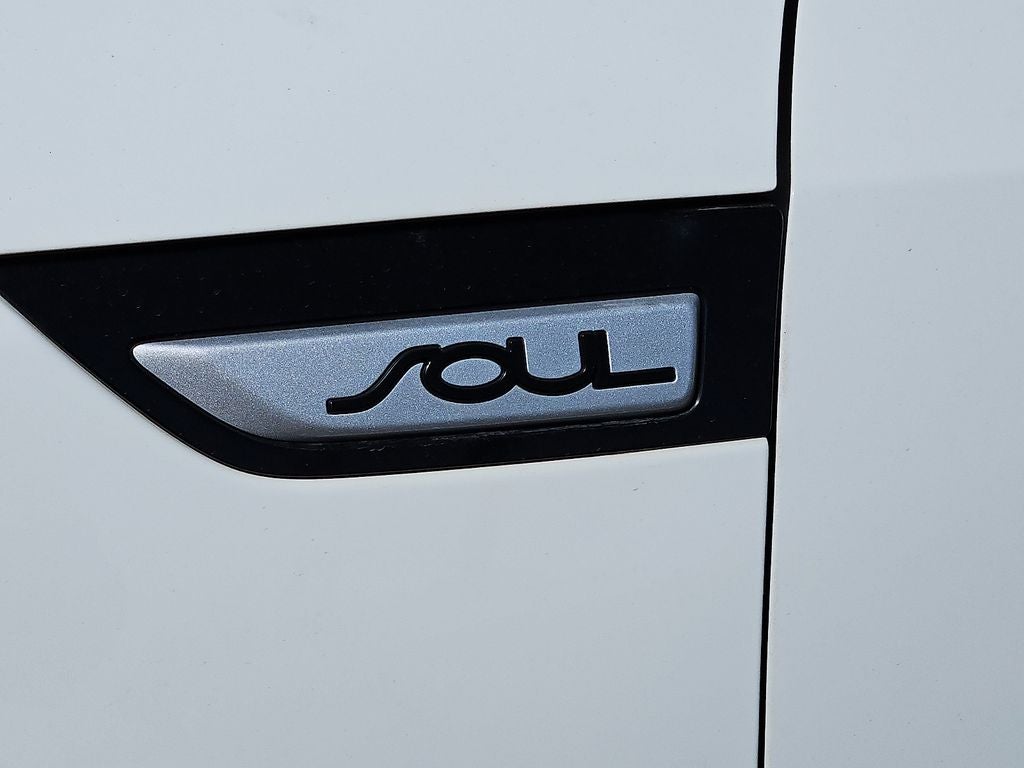 2018 Kia Soul Plus - Spacious & Reliable