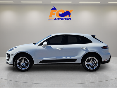 2023 Porsche Macan AWD w/ 8,579 low miles