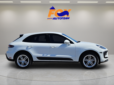 2023 Porsche Macan AWD w/ 8,579 low miles
