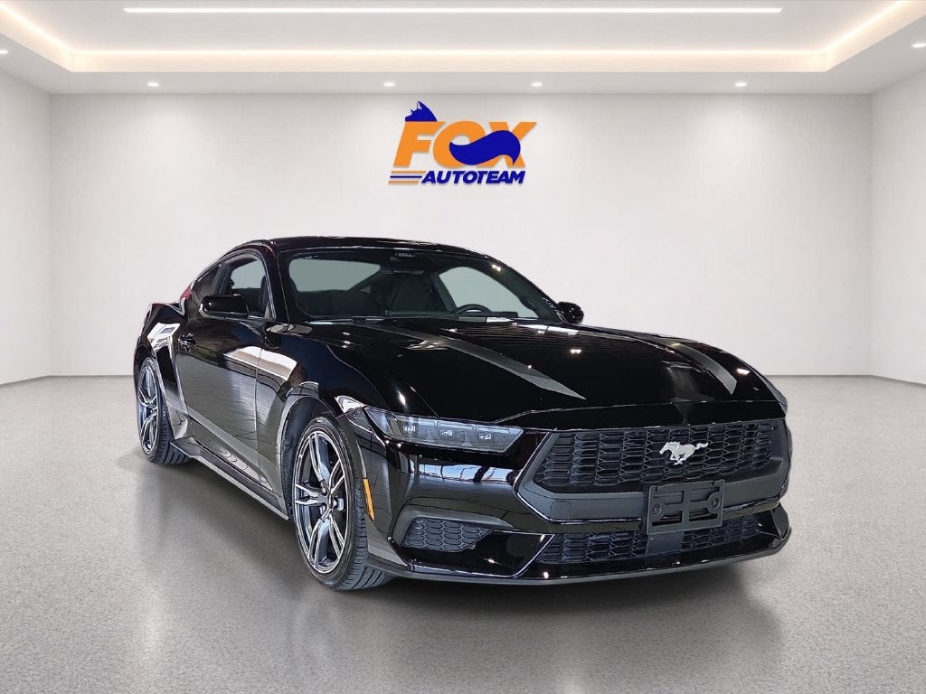 2025 Ford Mustang EcoBoost