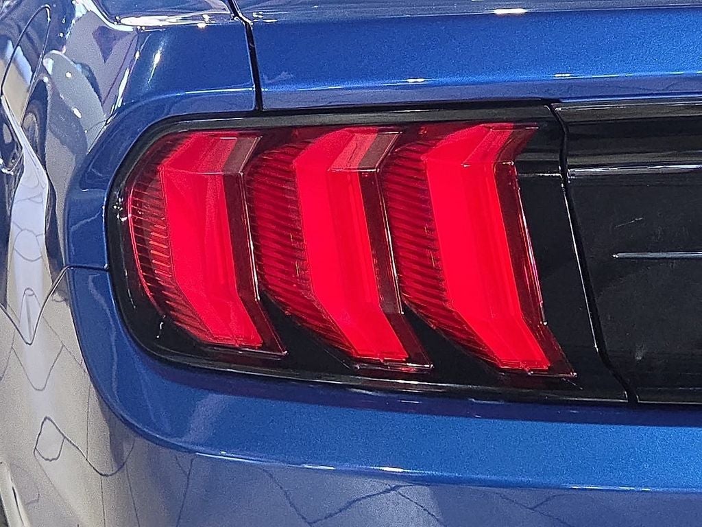 2022 Ford Mustang EcoBoost