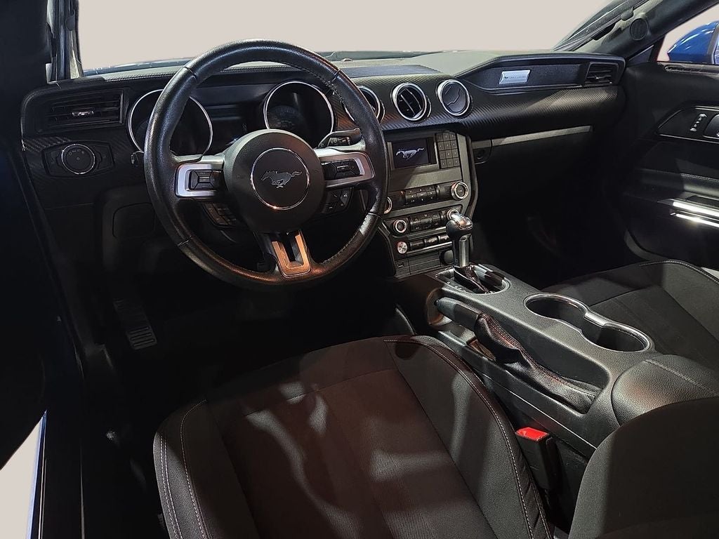2022 Ford Mustang EcoBoost