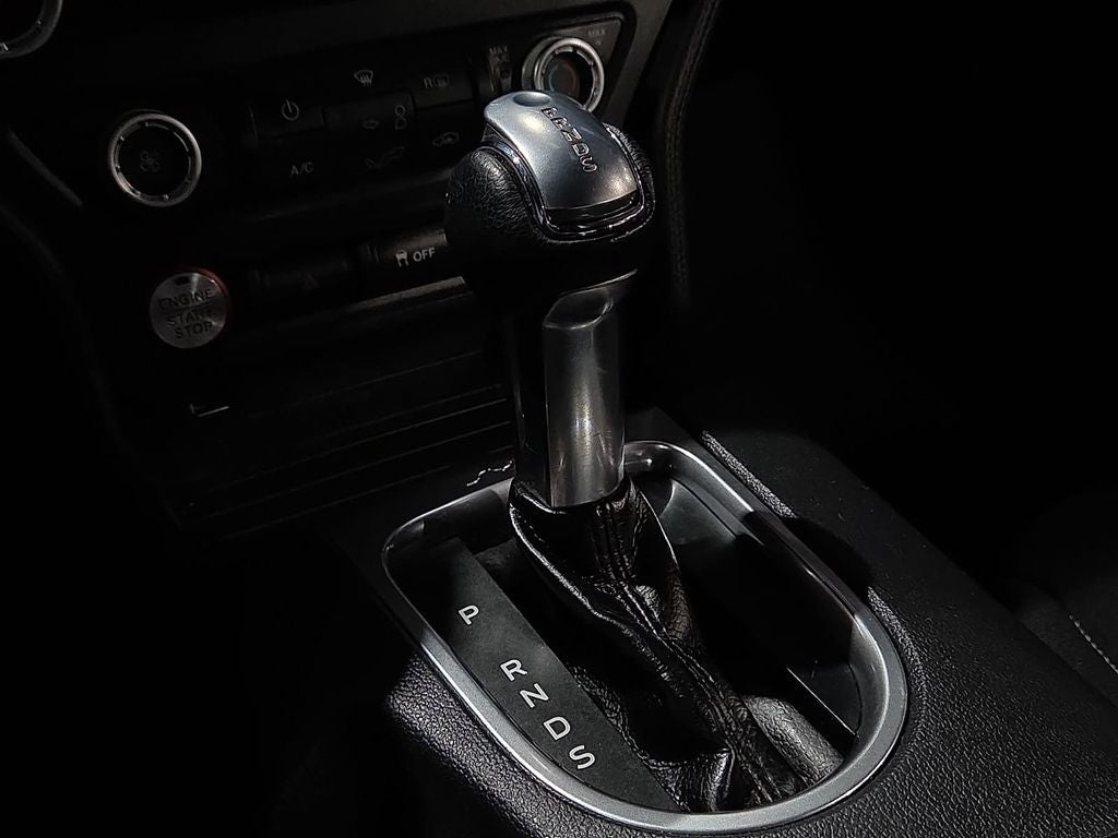 2022 Ford Mustang EcoBoost